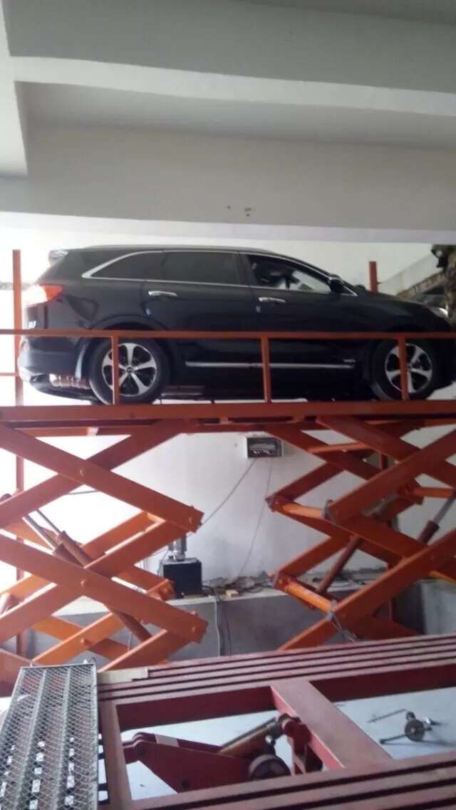 固（gù）定式雙叉式汽車升（shēng）降平台