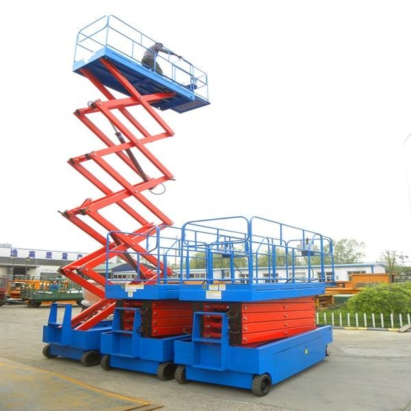 自（zì）行式液壓升降平台