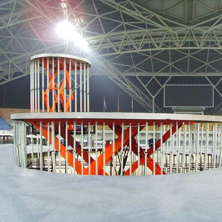 酒吧升（shēng）降舞台（tái）