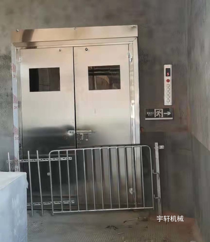 導軌（guǐ）式升降貨梯（tī）